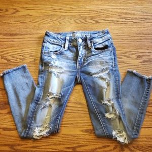 American Eagle Distressed Jegging Crop super Stret